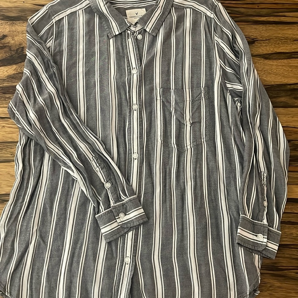 American Eagle Striped Blouse